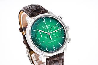 Thumbnail von Glashütte Original Sixties Chrono Green Annual Edition – 1-39-34-05-22-04 – like NEW – 07/2021 Full Set