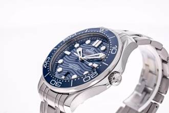 Thumbnail von Omega Seamaster Diver 300 M 42 Blue – 210.30.42.20.03.001 – like NEW – 08/2019 Full Set