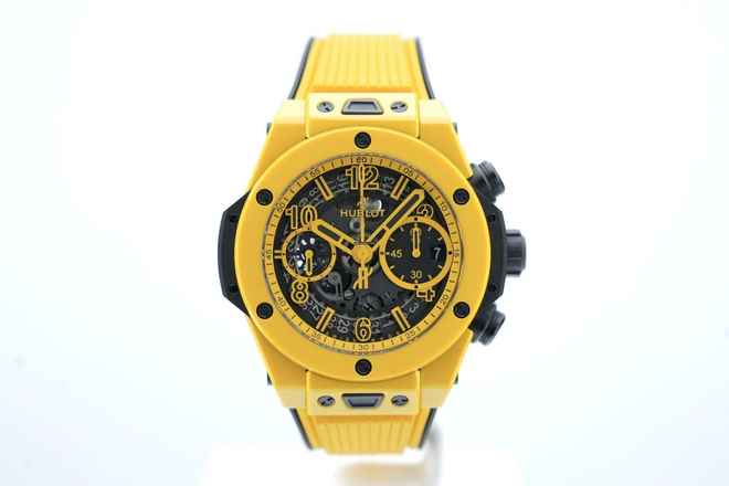  Hublot Big Bang Unico Yellow Magic 42mm - Ceramic Case - With Box And Papers (E-Warranty) - 441.NX.1170.RX 2021 