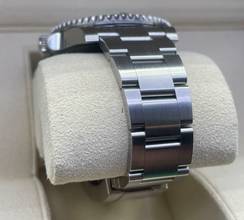 Thumbnail von Rolex Submariner Date HULK GREEN D. DISCONTINUED with Box+Papers like NEW 2019 Lc AT