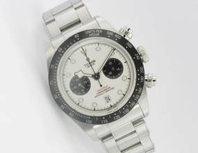 Thumbnail von Tudor Black Bay Chrono 79360N