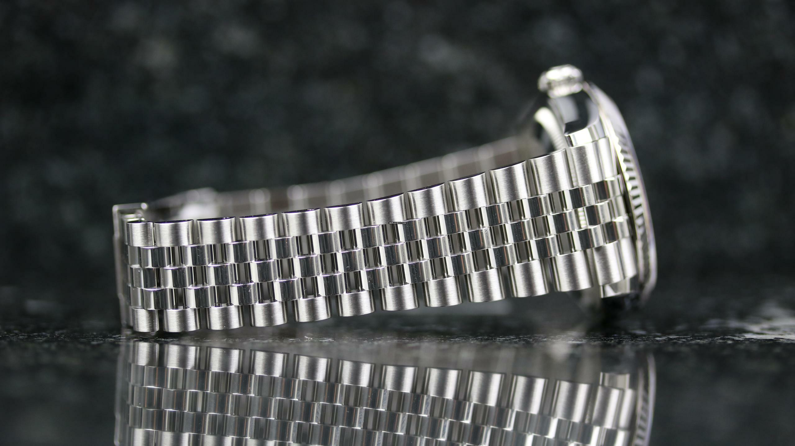 Rolex Datejust 36 Silver 6&9 Diamond - like New - Fullset - 11/2023