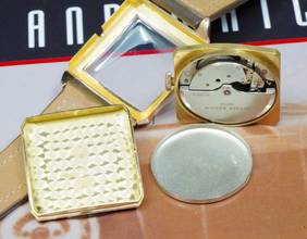 Thumbnail von Ulysse Nardin STYLISH 1950'S TANK CIOCCOLATONE IN 18K PINK GOLD RARE VINTAGE UNPOLISHED