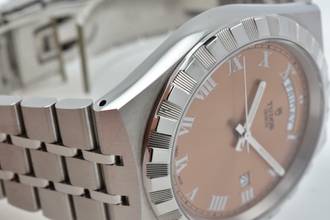 Thumbnail von Tudor Royal Day Date 28600 Salmon Dial