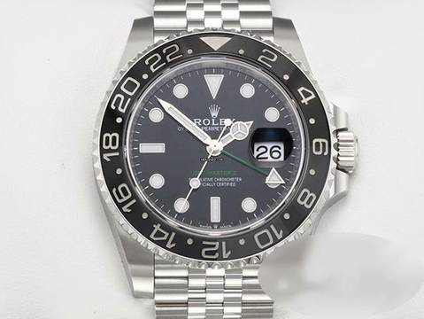  Rolex GMT-Master II 126710grnr 2024 Edelstahl Automatik Stahl Zweite Zeitzone Stainless Steel Black Dial Jubilé-band Chronometer Oyster 