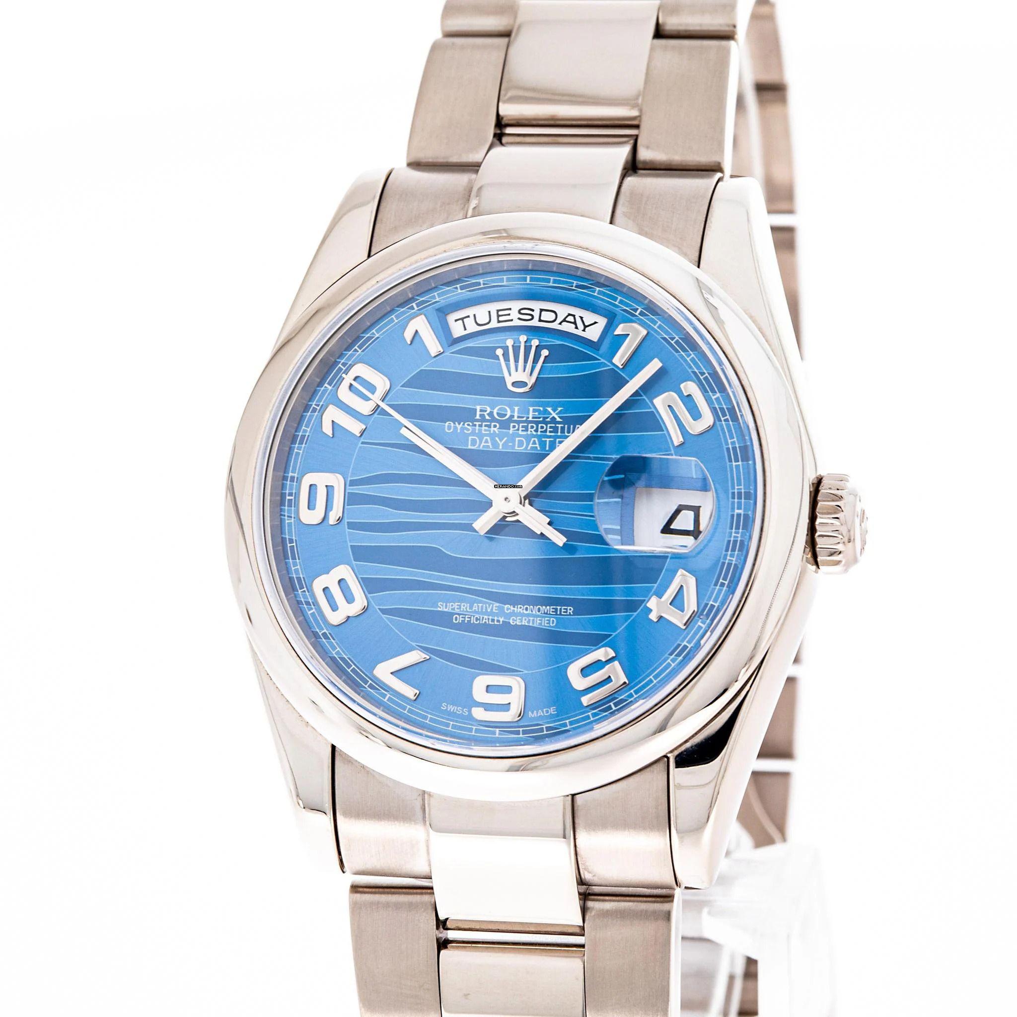 Rolex Day-Date 36 Whitegold – Blue Waves Dial – 118209 – like NEW – 2004 Full Set