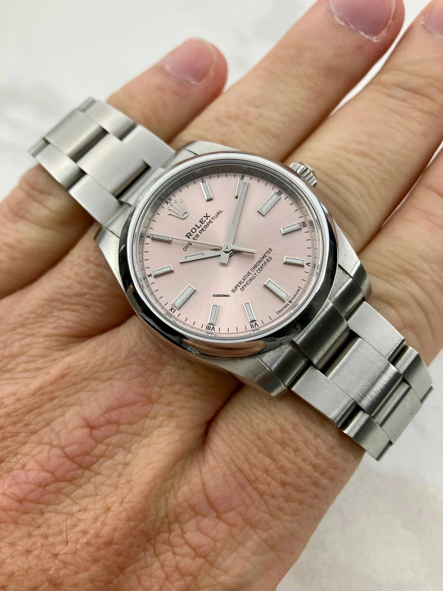 Rolex Oyster Perpetual 34 Pink / Rose / 2023