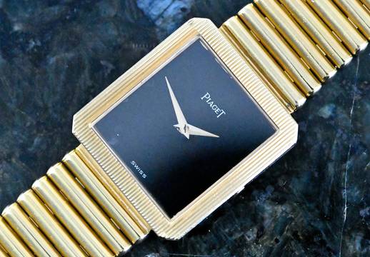  Piaget Protocole rare Vintage 9154 | Onyx Dial | yellow gold bracelet 