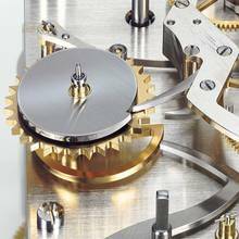 Thumbnail von Opus Perpetual – Präzisionspendeluhr mit Ewigem Kalender