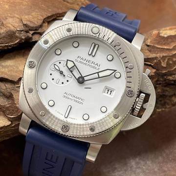  Panerai Luminor Submersible Luminor Submersible White 42 PAM01223 - Ref. OP7482 