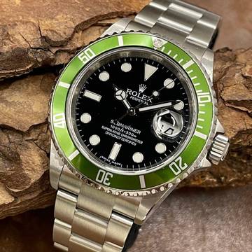 Rolex Submariner Date Submariner Date Kermit - FULLSET - Ref. 16610LV 
