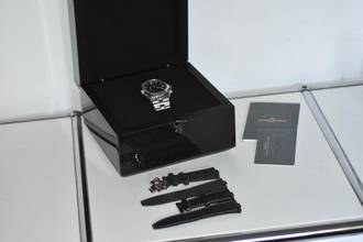 Thumbnail von Vacheron Constantin Overseas Dual Time 7900V/110A-B546 Black Dial 7900V