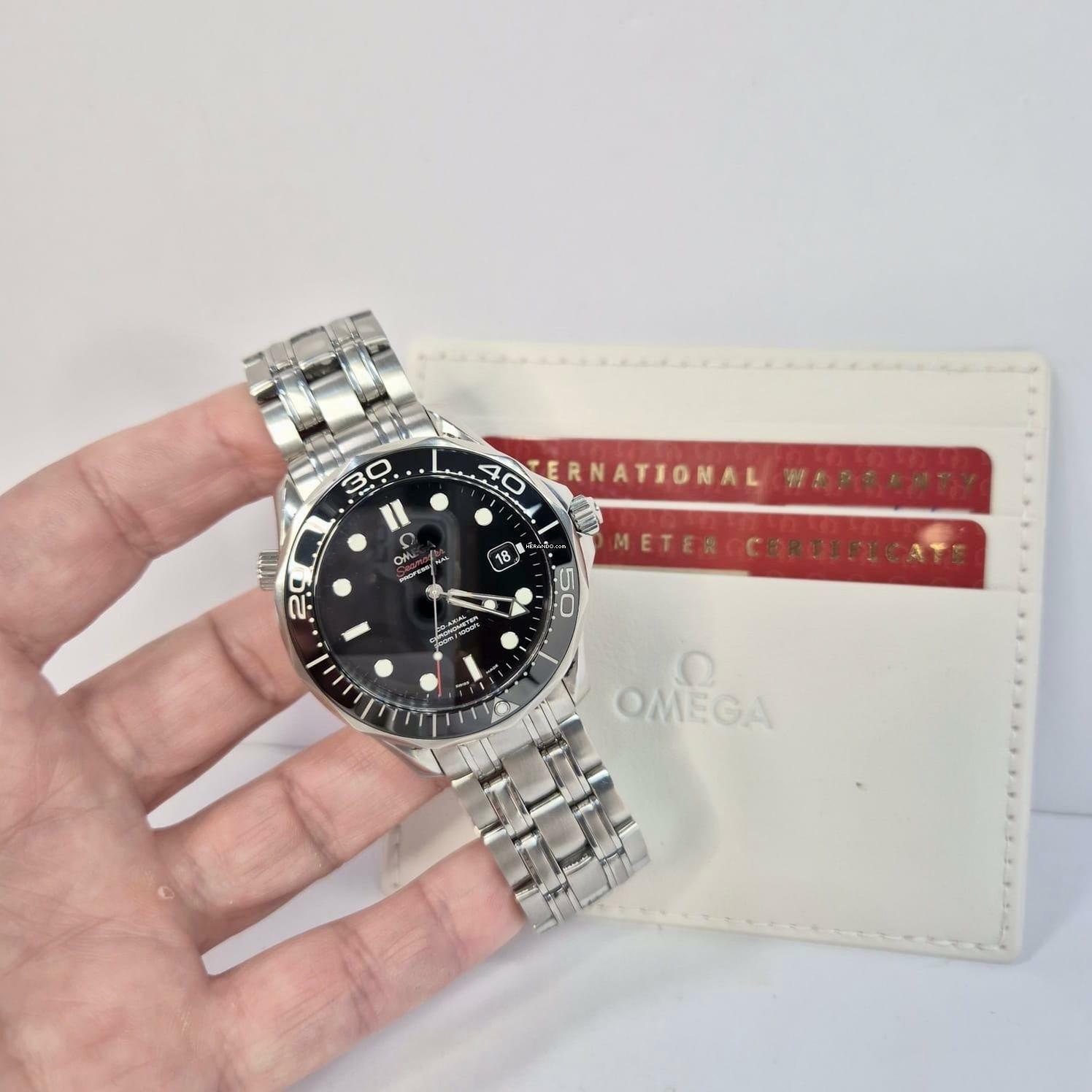 Omega Seamaster Diver 300 M Cerâmica 41mm automático Completo