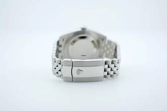 Thumbnail von Rolex Datejust 41 Wimbledon Dial Jubilee - Unworn - With Box And Papers - 126300 2022