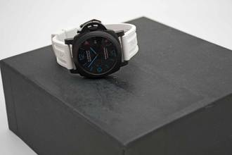 Thumbnail von Panerai Luminor Marina Carbotech 44 mm PAM01661