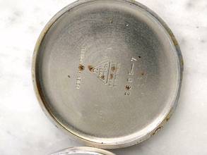 Thumbnail von Omega Classic Beautiful Vintage 35mm Unrestored Black Chocolate GILT Dial 2605 2605