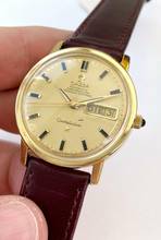 Thumbnail von Omega Constellation Day-Date SERVICED Constellation Day Date SOLID GOLD Vintage Automatic 168016 Chronometer 168016