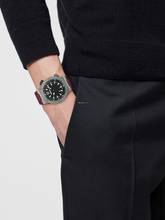 Thumbnail von Versace VE8G00224 Herrenuhr Greca Logo Diver 43mm 10ATM