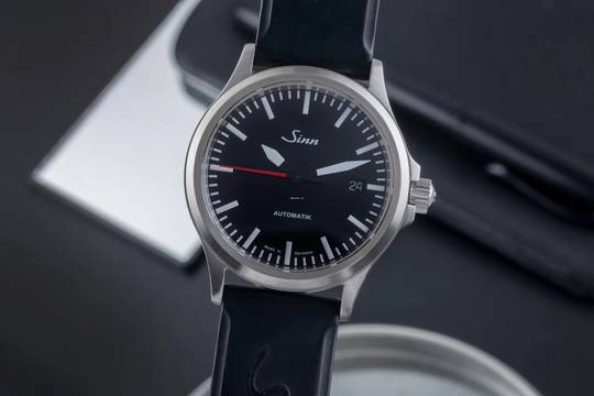  Sinn 556 I RS Edelstahl Automatik Herrenuhr Ref. 556.0106 B&P 2021 
