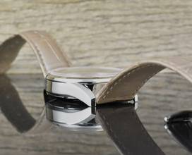 Thumbnail von TAG Heuer Carrera Lady Quarz 36mm Perlmutt / MOP Dial - Stahl - 2021