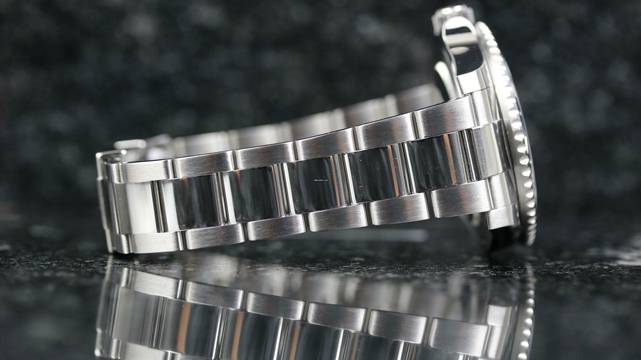  Rolex GMT-Master II Batman Oyster - like New - Fullset - 05/2021 