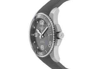 Thumbnail von Longines HydroConquest Ref.L3.782.4.76.9 2025 Full Set Ungetragen