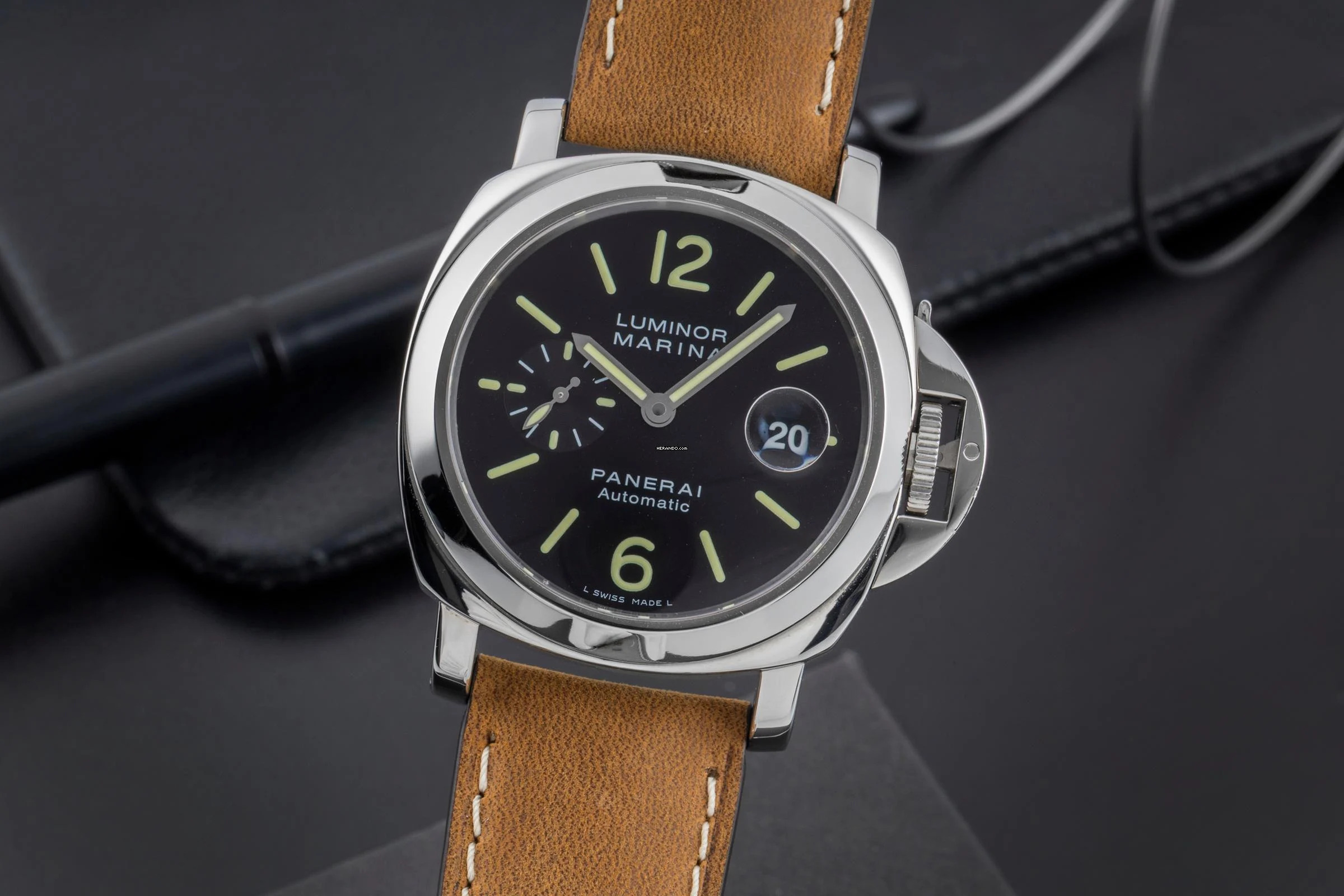 Panerai Luminor Marina Automatic Datum Edelstahl Herrenuhr Ref. PAM00104