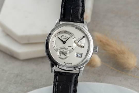  Glashütte Original PanoReserve Edelstahl Handaufzug Herrenuhr Ref. 65-01-02-02-04 B&P 