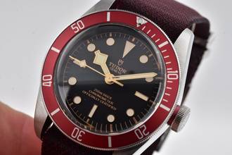 Thumbnail von Tudor Black Bay Heritage Black Bay Red Rot 79230R Textilband Textile