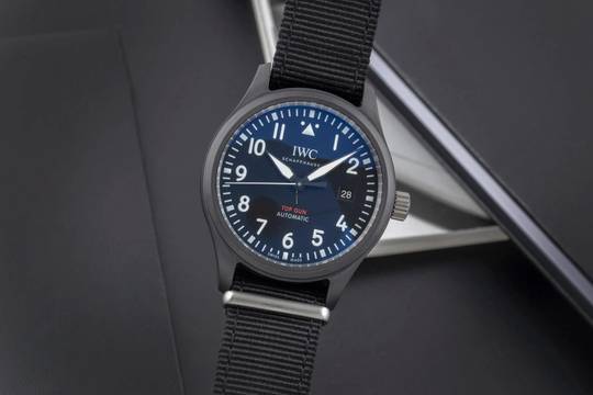  IWC Fliegeruhr Pilot Top Gun Keramik / Titan Automatik Herrenuhr Ref. IW326901 B&P 2019 