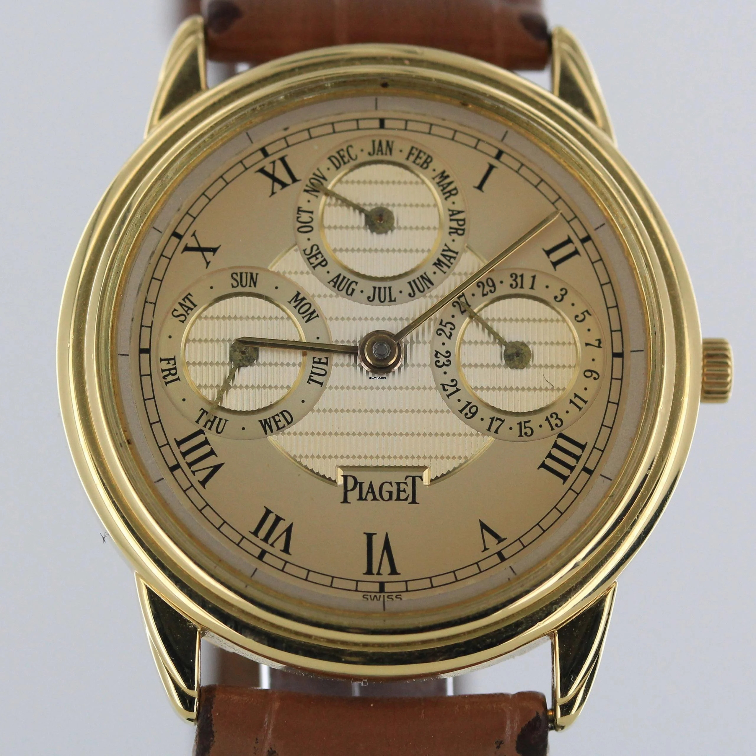 Piaget TRIPLE DATE GOLD 750//18 KARAT # KS