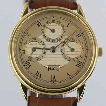  Piaget TRIPLE DATE GOLD 750//18 KARAT # KS 