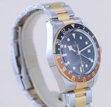 Thumbnail von Tudor Black Bay GMT Stahl Gold black Root Beer ungetragen 2025 B+P Top