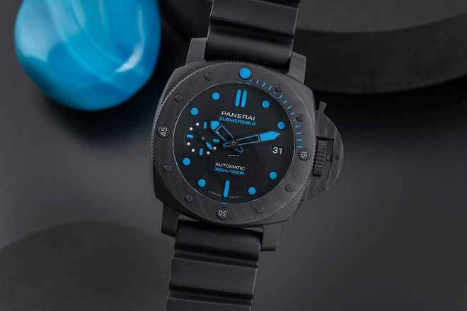  Panerai Submersible Carbotech Automatik Herrenuhr Ref PAM00960 B&P 