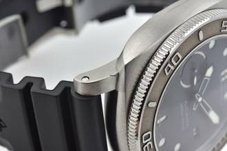 Thumbnail von Panerai Luminor Submersible 47mm Titanium Mike Horn PAM00984 PAM 984 Special Edition