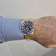 Thumbnail von Rolex Submariner Date Bluesy Yellow Gold 40mm Automático Completo