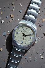 Thumbnail von Rolex Oyster Perpetual Stainless Dial (2025) Cadran beige 11/2025