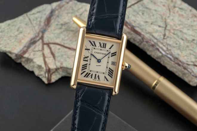  Cartier Tank Louis Cartier 18k (0,750) Gold Quarz Herrenuhr W1529756 Klassiker 