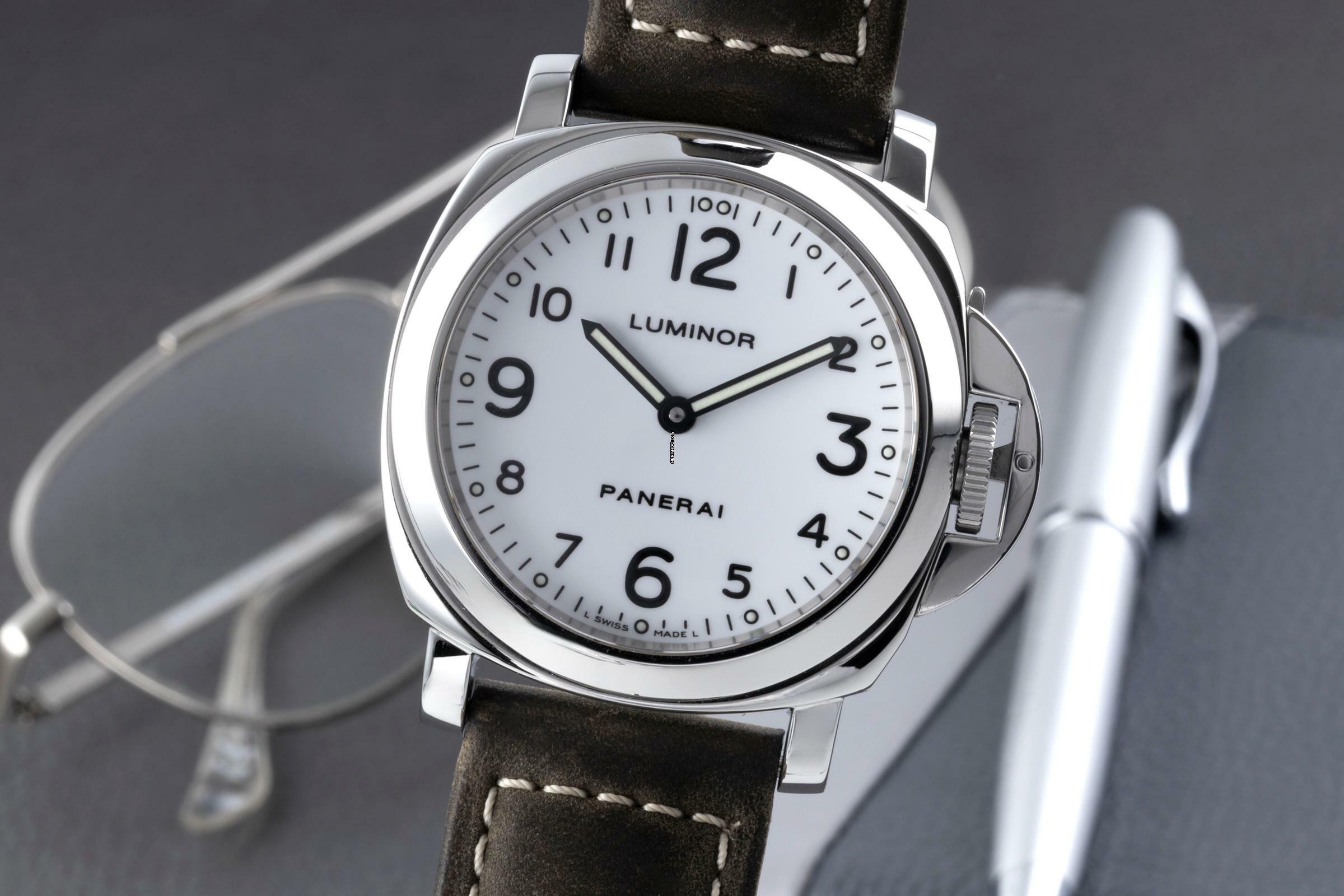 Panerai Luminor Base Handaufzug Herrenuhr Edelstahl Ref. PAM00010