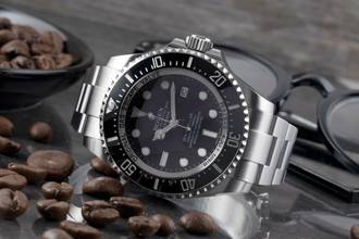 Thumbnail von Rolex Sea-Dweller Deepsea Black Dial Oyster Stahl Automatik Ref. 116660 B&P 2011