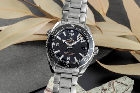  Omega Seamaster Planet Ocean Stahl Automatik Herrenuhr 215.30.40.20.01.001 B&P 