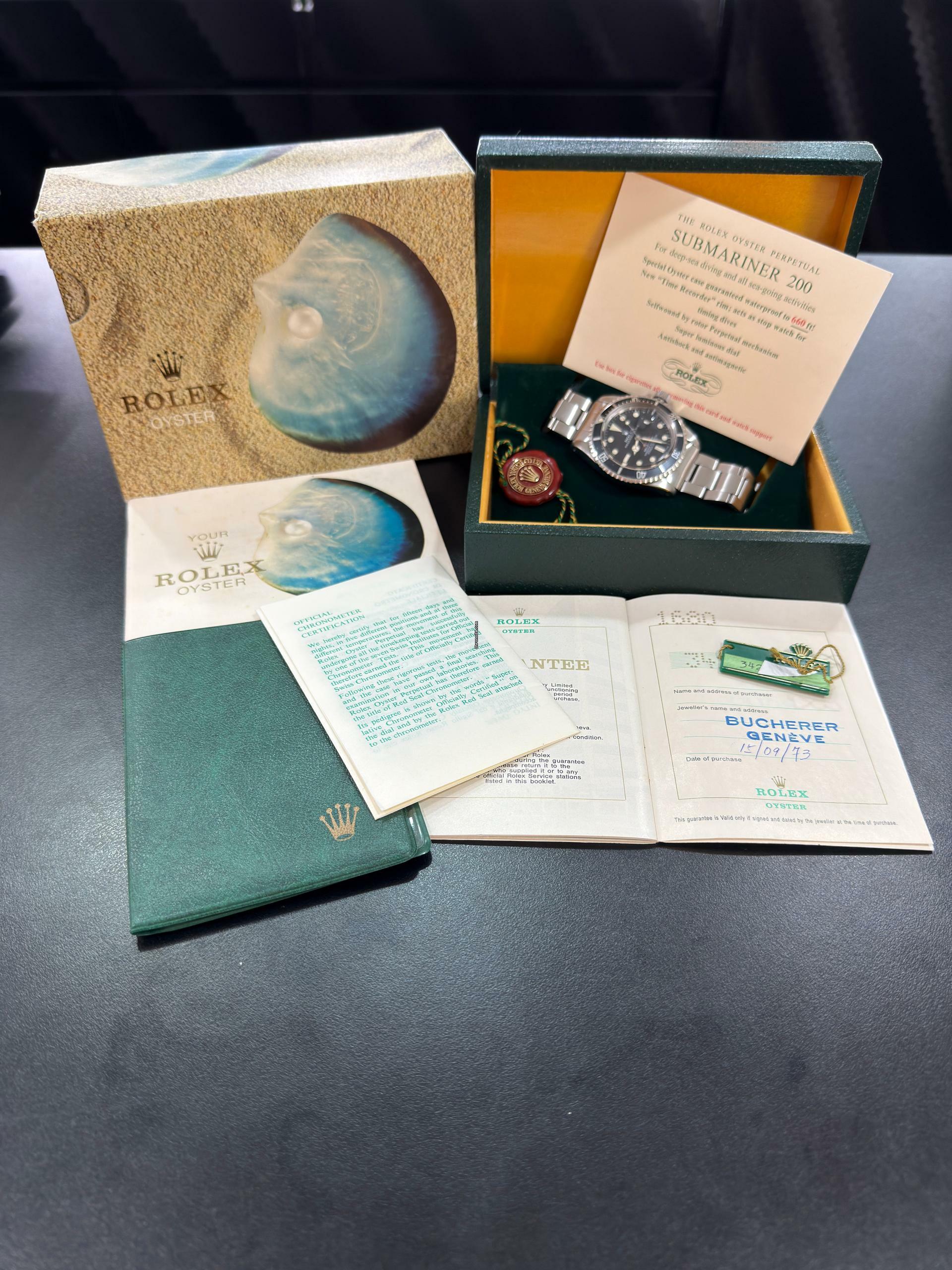 Rolex Submariner Date Red Submariner 1680 Full Set + Accessories