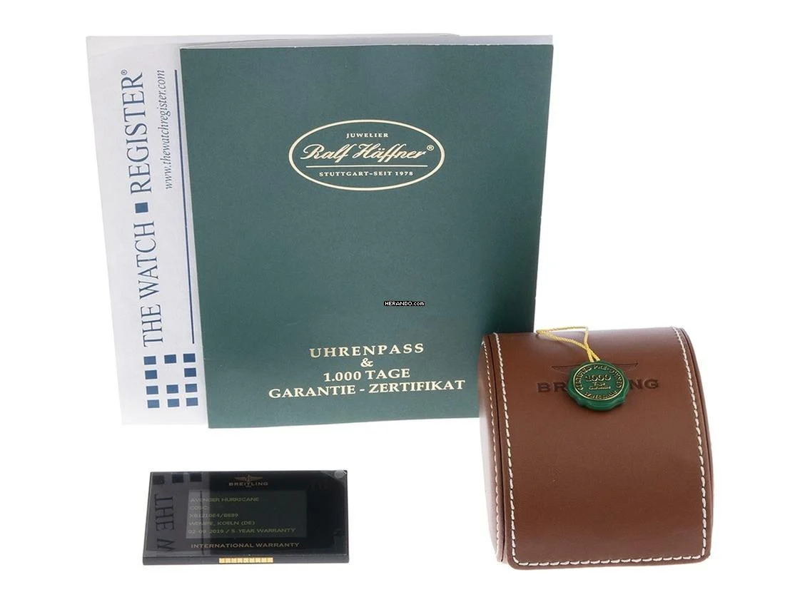 Breitling Avenger Hurricane Ref.XB1210E4/BE89 2019 Full Set wie Neu Vintage