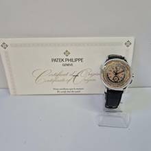Thumbnail von Patek Philippe World Time Chronograph Flyback Salmon Dial 41mm Automático Completo