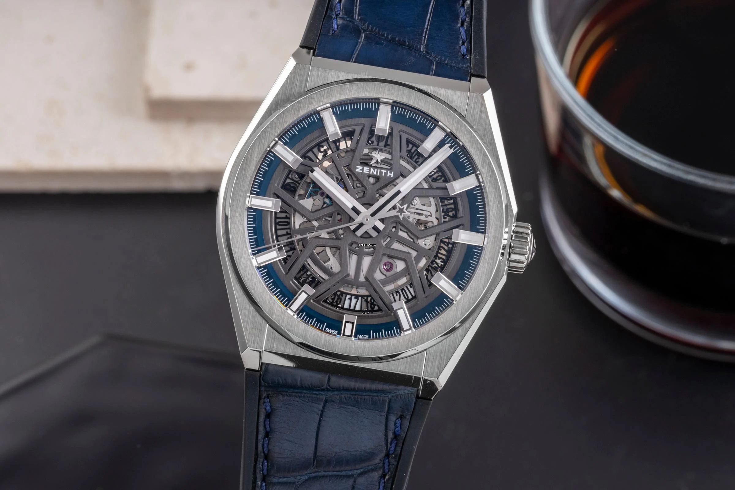 Zenith Defy Classic Titan Automatik Herrenuhr Ref. 95.9000.670/78.R584 B&P 2021
