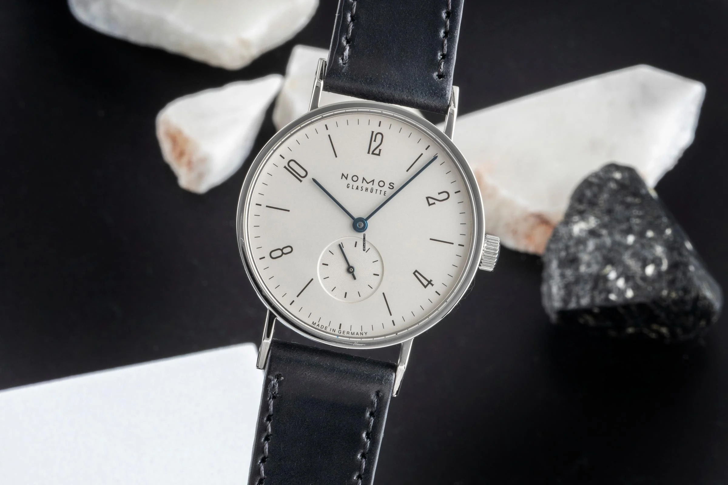 NOMOS Tangente Glashütte Tangente Edelstahl Handaufzug Herrenuhr Ref. 101 Box & Papiere