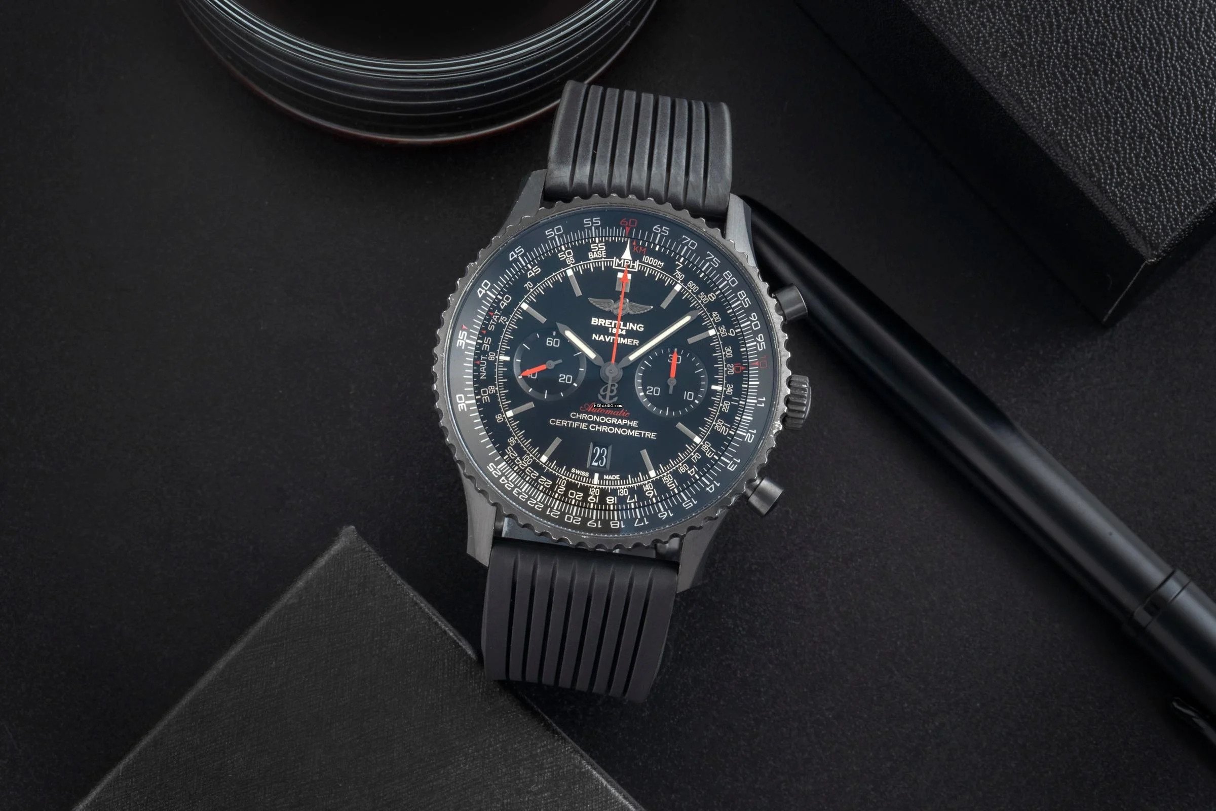 Breitling Navitimer 01 (46 MM) Blacksteel Automatik Ref. MB012822 B&P 2016