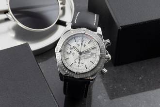 Thumbnail von Breitling Chronomat Evolution Chronograph Stahl Automatik Ref. A1335611/G569 Papiere