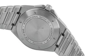 Thumbnail von IWC Ingenieur Automatic Edelstahl Black Dial Automatik Herrenuhr Ref. IW328901 B&P 2023