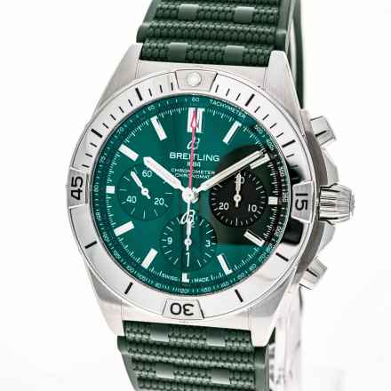  Breitling Chronomat 42 B01 42 Green – AB0134101L2S1 – NEW & Unworn – 2025 Full Set 